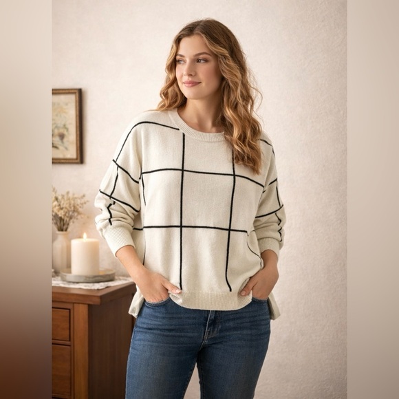 Chicwish Sweaters - Chicwish Wool Blend Windowpane Grid Sweater Cream Black Boxy Pullover M/L